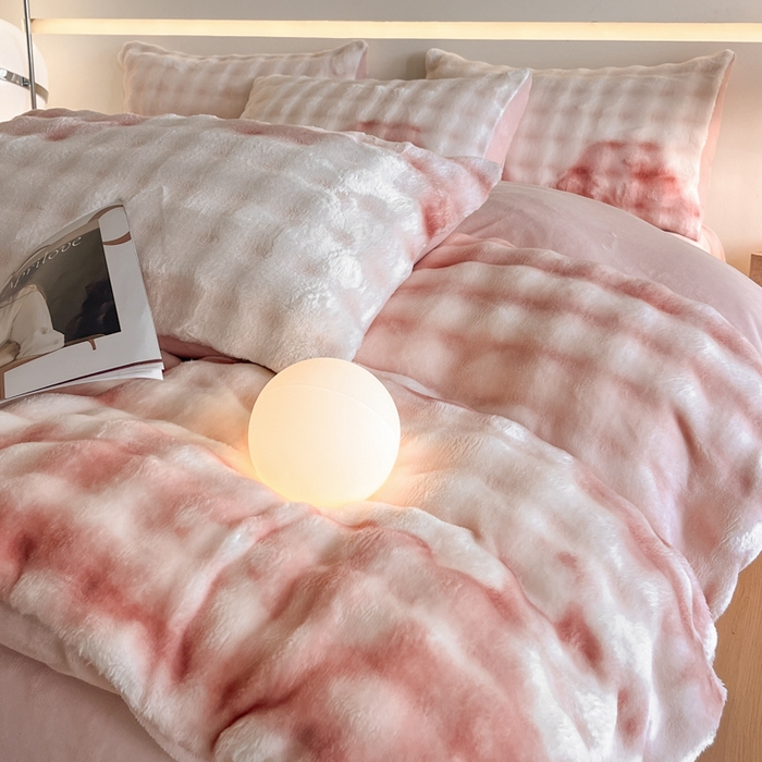 91家纺网 家纺一手货源 找家纺 （总）绘萱家居 2025新款仿兔绒牛奶绒四件套兔毛兔兔绒-渐变彩泡泡