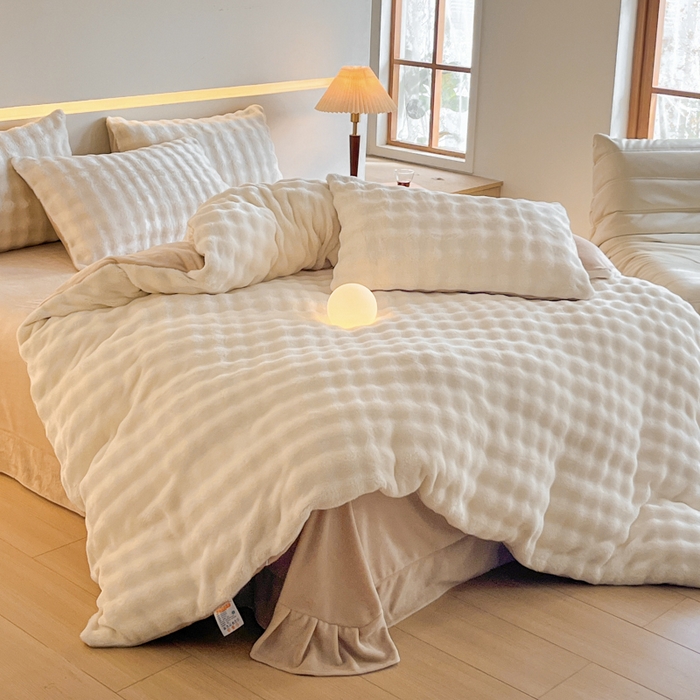 91家纺网 家纺一手货源 找家纺 （总）绘萱家居 2025新款仿兔绒牛奶绒四件套兔毛兔兔绒-渐变彩泡泡