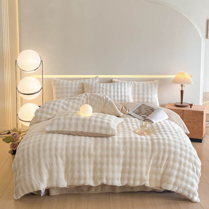 91家纺网 家纺一手货源 找家纺 绘萱家居 2025新款仿兔绒牛奶绒四件套兔毛兔兔绒-渐变彩泡泡 纯泡泡白+暖卡其