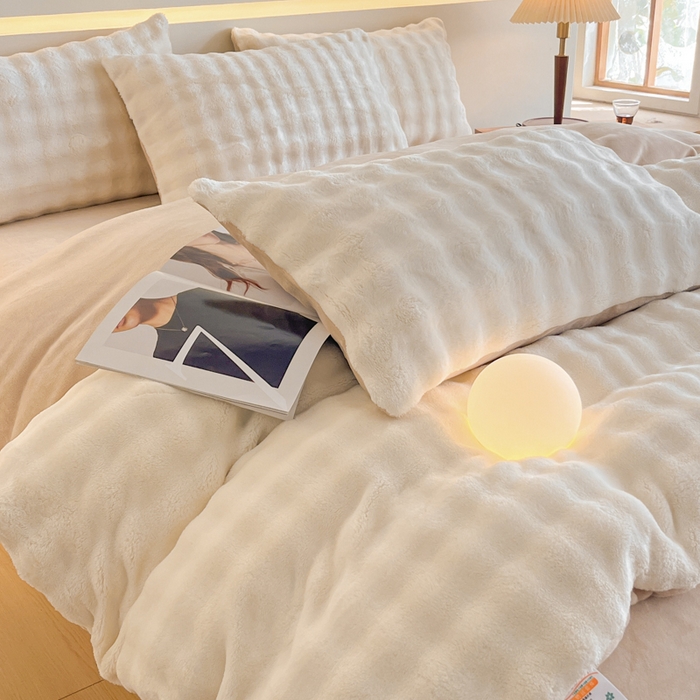 91家纺网 家纺一手货源 找家纺 绘萱家居 2025新款仿兔绒牛奶绒四件套兔毛兔兔绒-渐变彩泡泡 纯泡泡白+暖卡其