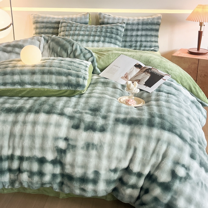 91家纺网 家纺一手货源 找家纺 绘萱家居 2025新款仿兔绒牛奶绒四件套兔毛兔兔绒-渐变彩泡泡 渐变彩泡泡-绿