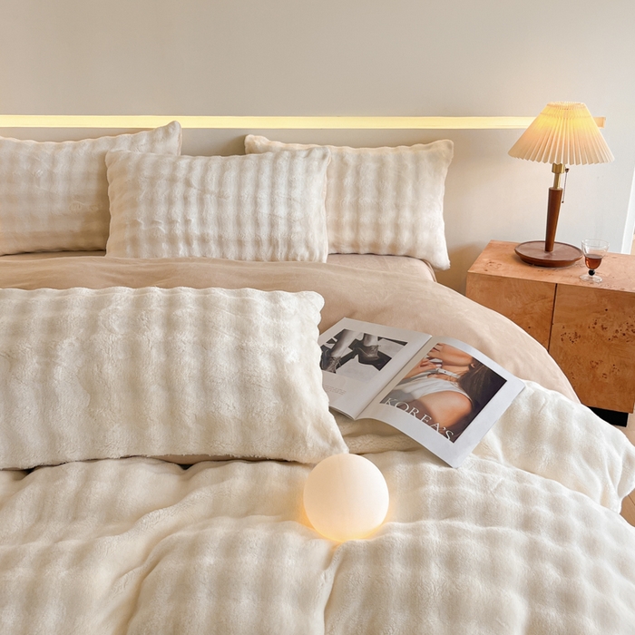 91家纺网 家纺一手货源 找家纺 绘萱家居 2025新款仿兔绒牛奶绒四件套兔毛兔兔绒-渐变彩泡泡 纯泡泡白+暖卡其