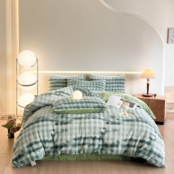 91家纺网 家纺一手货源 找家纺 绘萱家居 2025新款仿兔绒牛奶绒四件套兔毛兔兔绒-渐变彩泡泡 渐变彩泡泡-绿