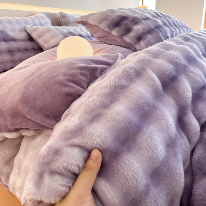 91家纺网 家纺一手货源 找家纺 绘萱家居 2025新款仿兔绒牛奶绒四件套兔毛兔兔绒-渐变彩泡泡 渐变彩泡泡-紫