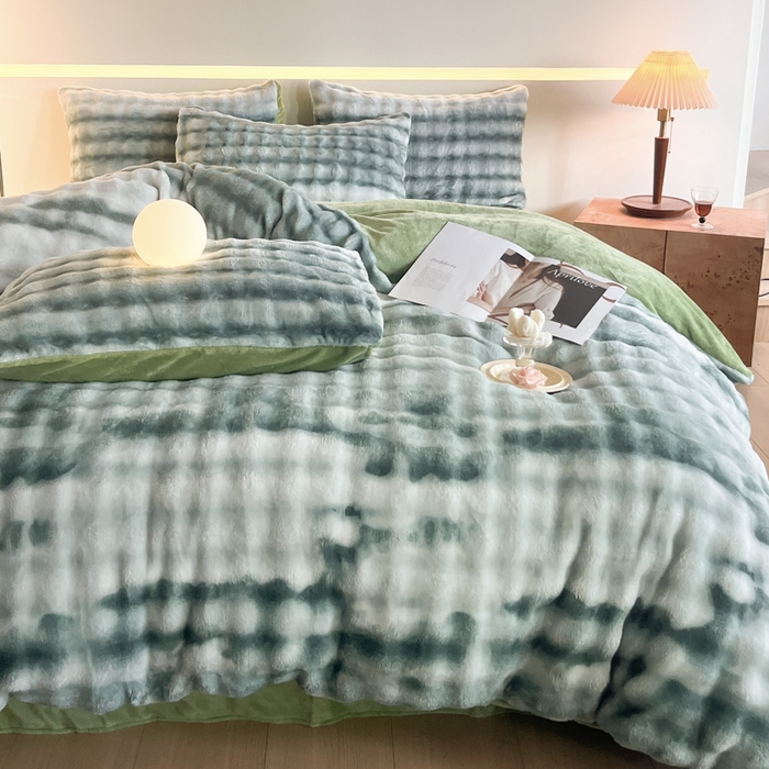 91家纺网 家纺一手货源 找家纺 绘萱家居 2025新款仿兔绒牛奶绒四件套兔毛兔兔绒-渐变彩泡泡 渐变彩泡泡-绿