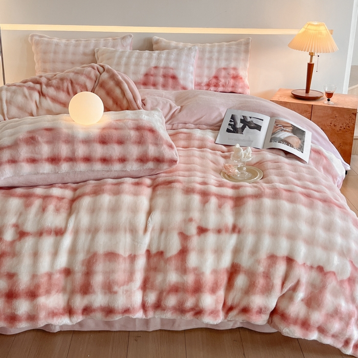 91家纺网 家纺一手货源 找家纺 绘萱家居 2025新款仿兔绒牛奶绒四件套兔毛兔兔绒-渐变彩泡泡 渐变彩泡泡-粉