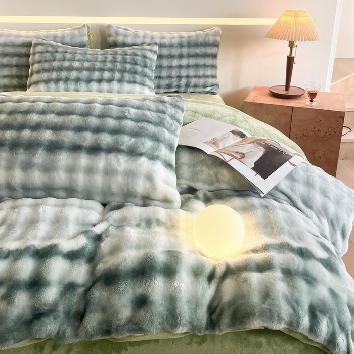 91家纺网 家纺一手货源 找家纺 绘萱家居 2025新款仿兔绒牛奶绒四件套兔毛兔兔绒-渐变彩泡泡 渐变彩泡泡-绿