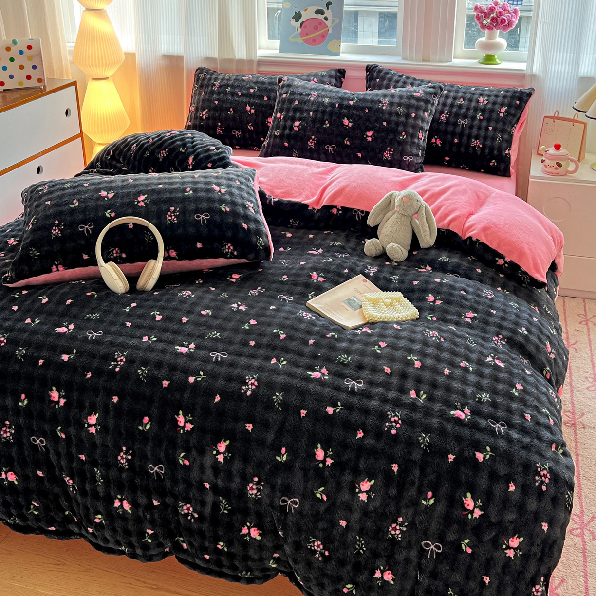 91家纺网 家纺一手货源 找家纺 仟网汇 2025新款泡泡绒牛奶绒四件套 暗香