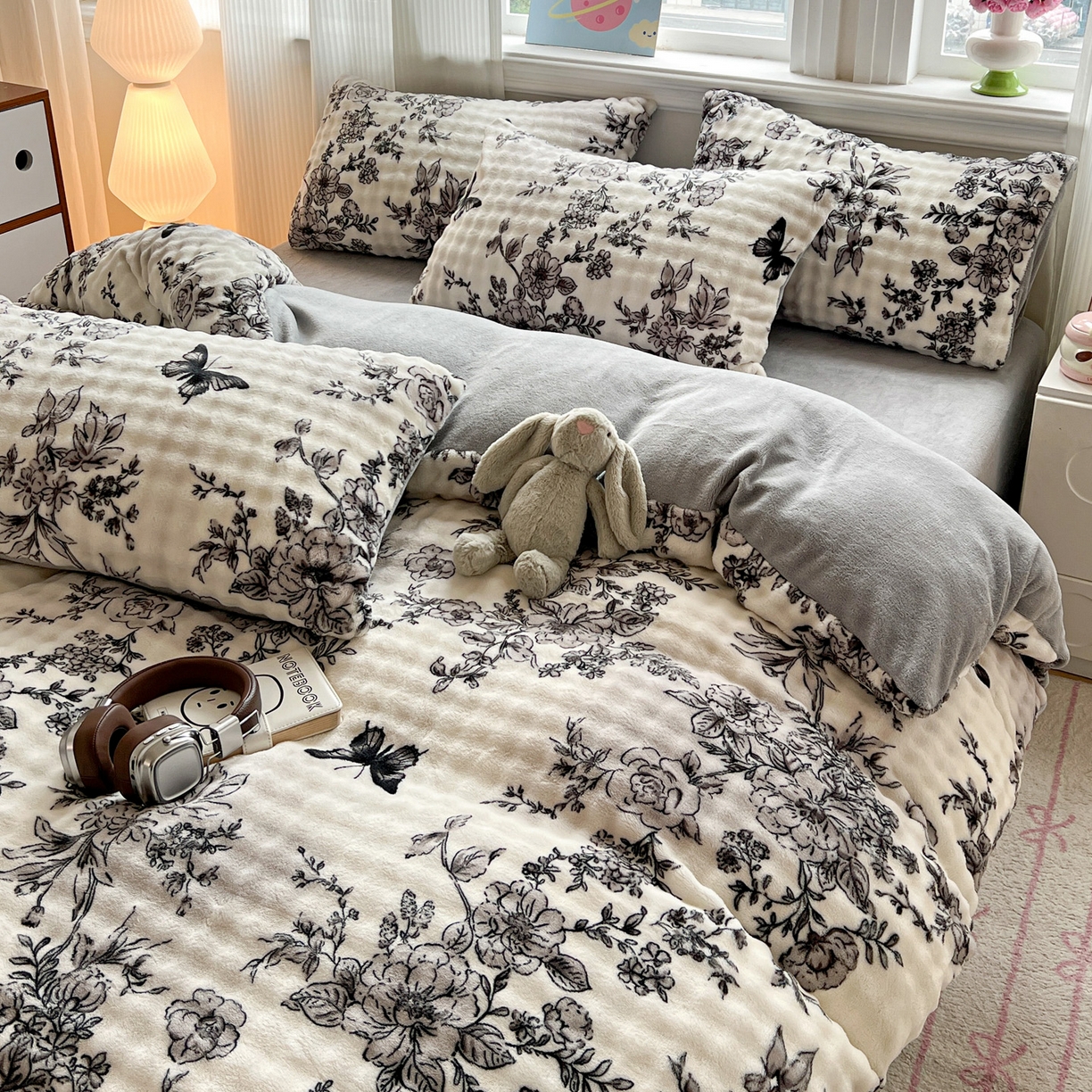 91家纺网 家纺一手货源 找家纺 仟网汇 2025新款泡泡绒牛奶绒四件套 奥黛丽