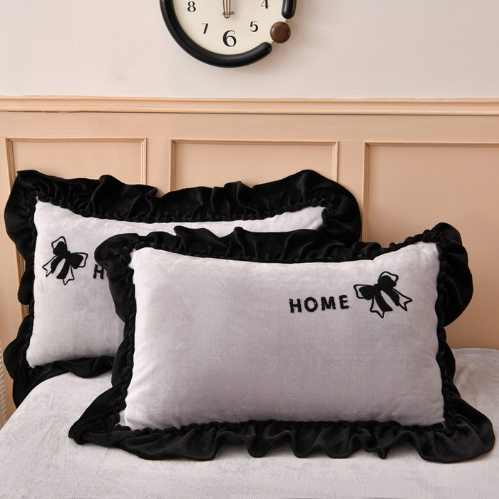 91家纺网 家纺一手货源 找家纺 梦之星 2025新款9斤毛巾绣韩式花边牛奶绒四件套 蝴蝶结-灰