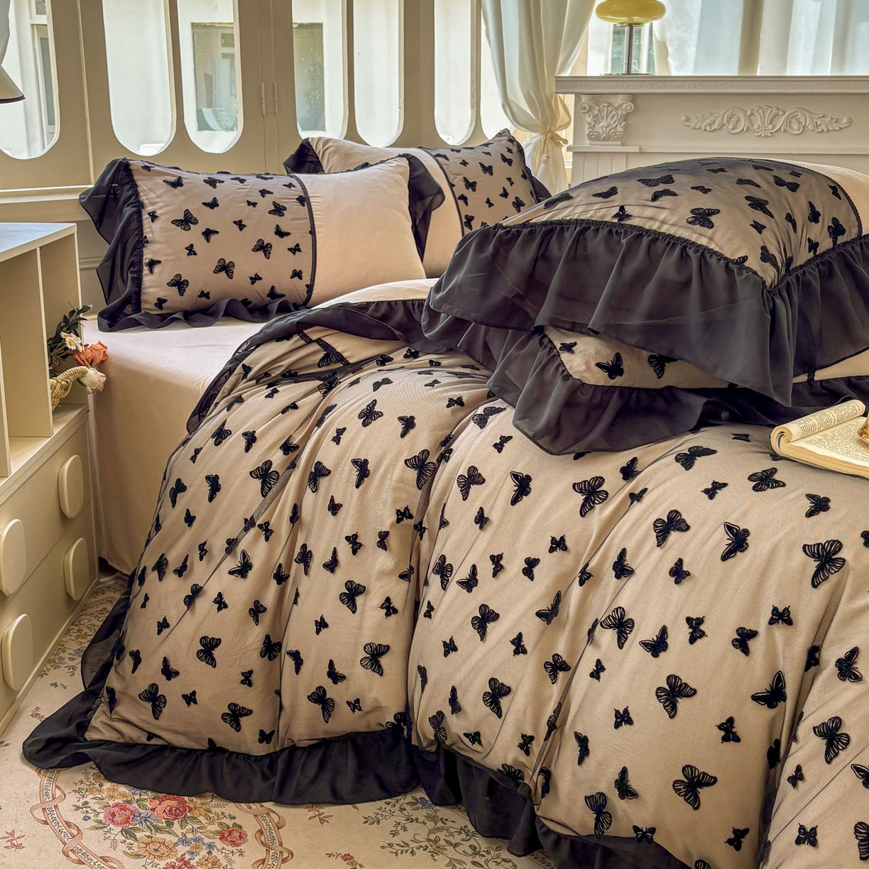 韩秀家纺 2025法式超柔水洗棉蕾丝花边床裙四件套工艺款床罩床笠款皱皱纱云朵棉四件套-蝴蝶梦境 蝴蝶梦境-咖色