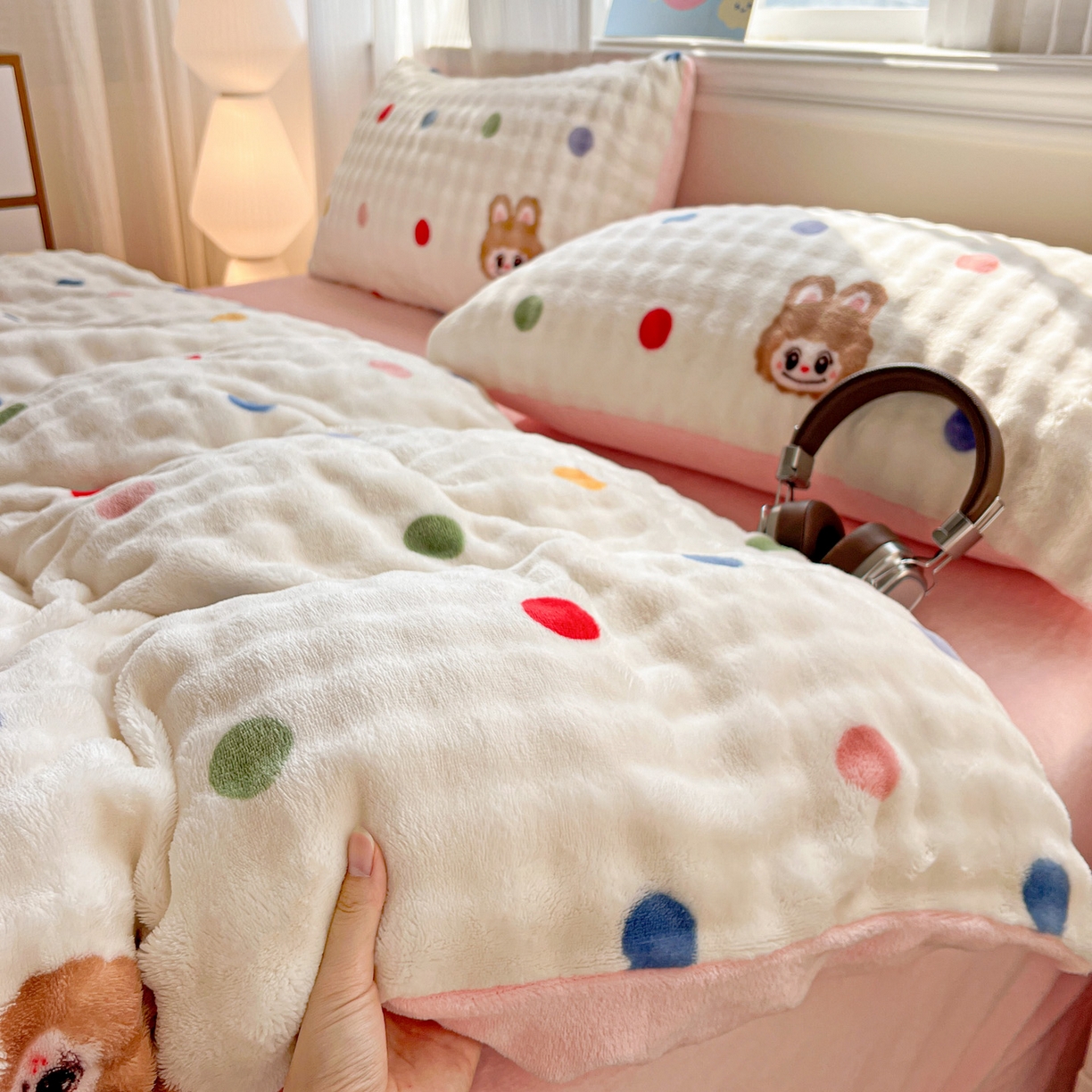 91家纺网 家纺一手货源 找家纺 仟网汇 2025新款泡泡绒牛奶绒四件套 布布