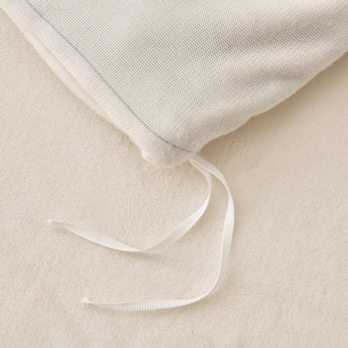 91家纺网 家纺一手货源 找家纺 梦之星 2025新款9斤毛巾绣韩式花边牛奶绒四件套 蝴蝶结-米白