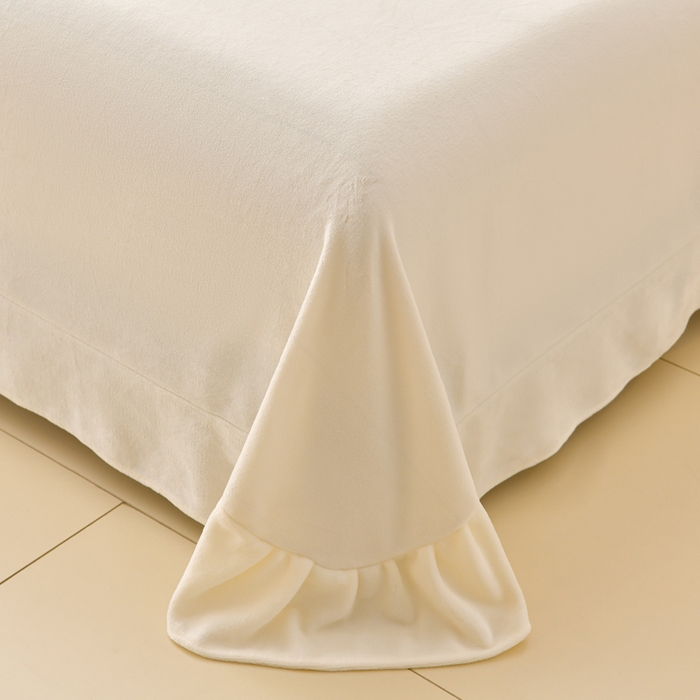 91家纺网 家纺一手货源 找家纺 梦之星 2025新款9斤毛巾绣韩式花边牛奶绒四件套 蝴蝶结-米白