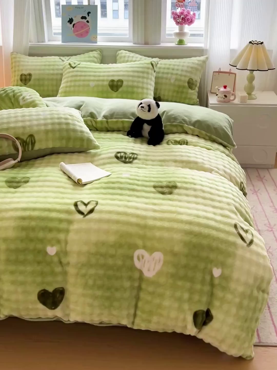 91家纺网 家纺一手货源 找家纺 仟网汇 2025新款泡泡绒牛奶绒四件套 绿爱心