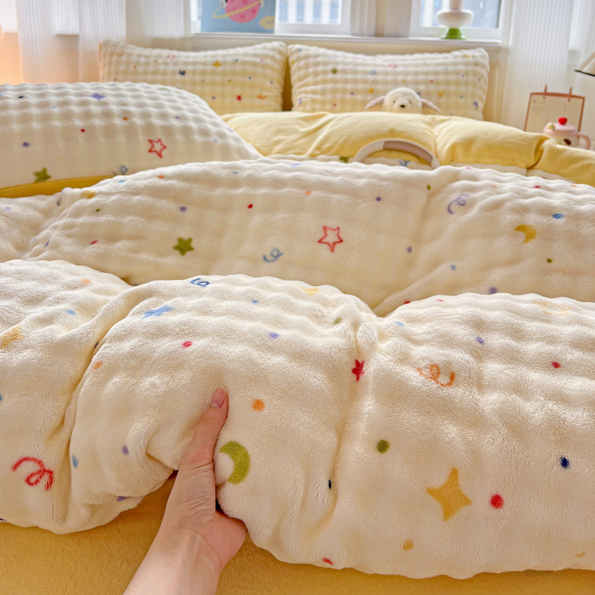 91家纺网 家纺一手货源 找家纺 仟网汇 2025新款泡泡绒牛奶绒四件套 奶油起司