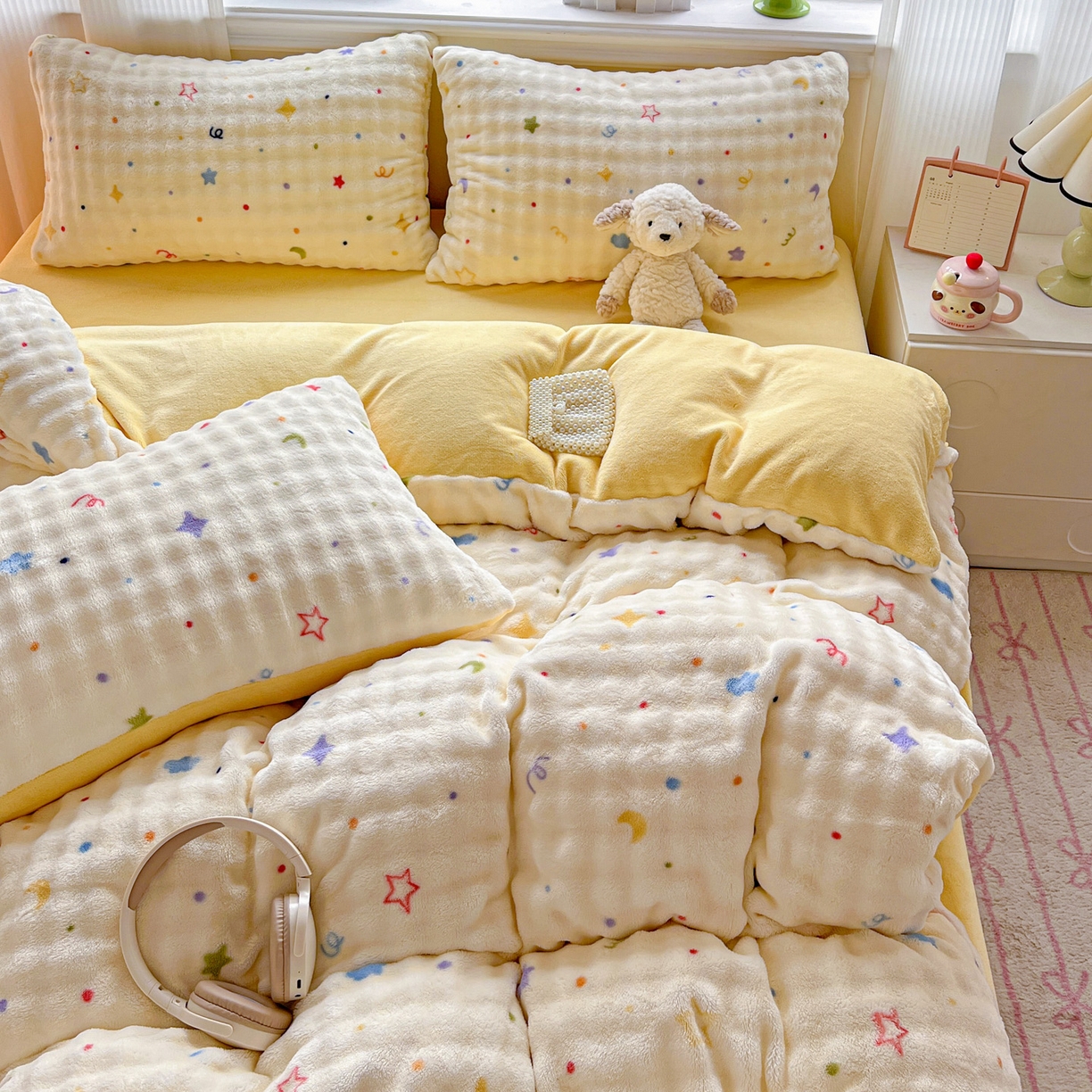 91家纺网 家纺一手货源 找家纺 仟网汇 2025新款泡泡绒牛奶绒四件套 奶油起司