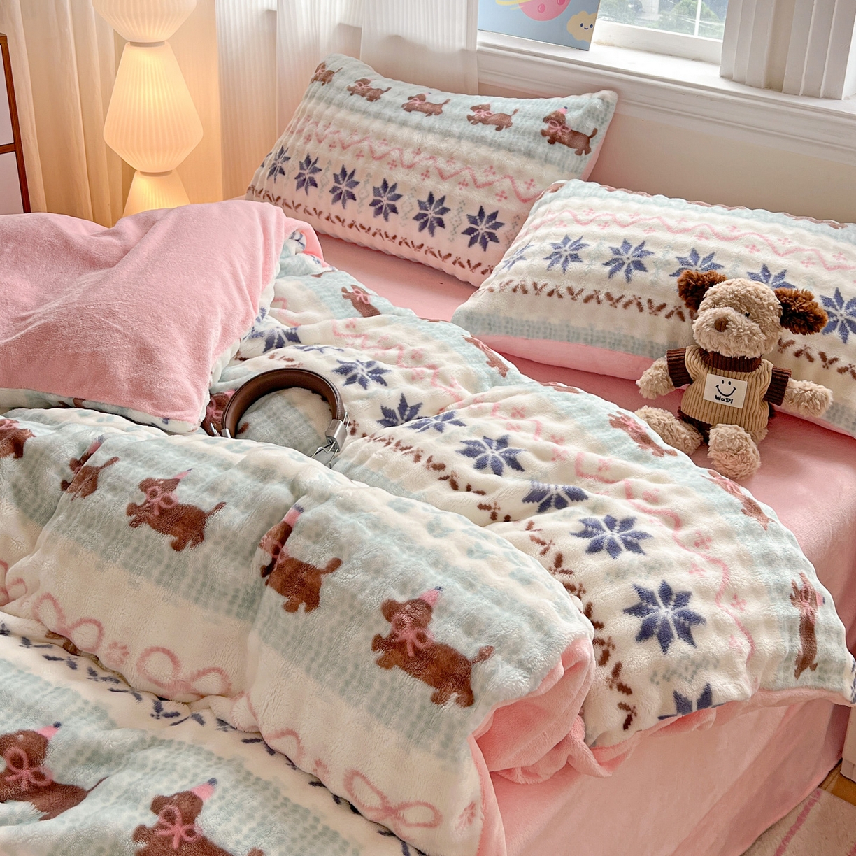 91家纺网 家纺一手货源 找家纺 仟网汇 2025新款泡泡绒牛奶绒四件套 汪汪队