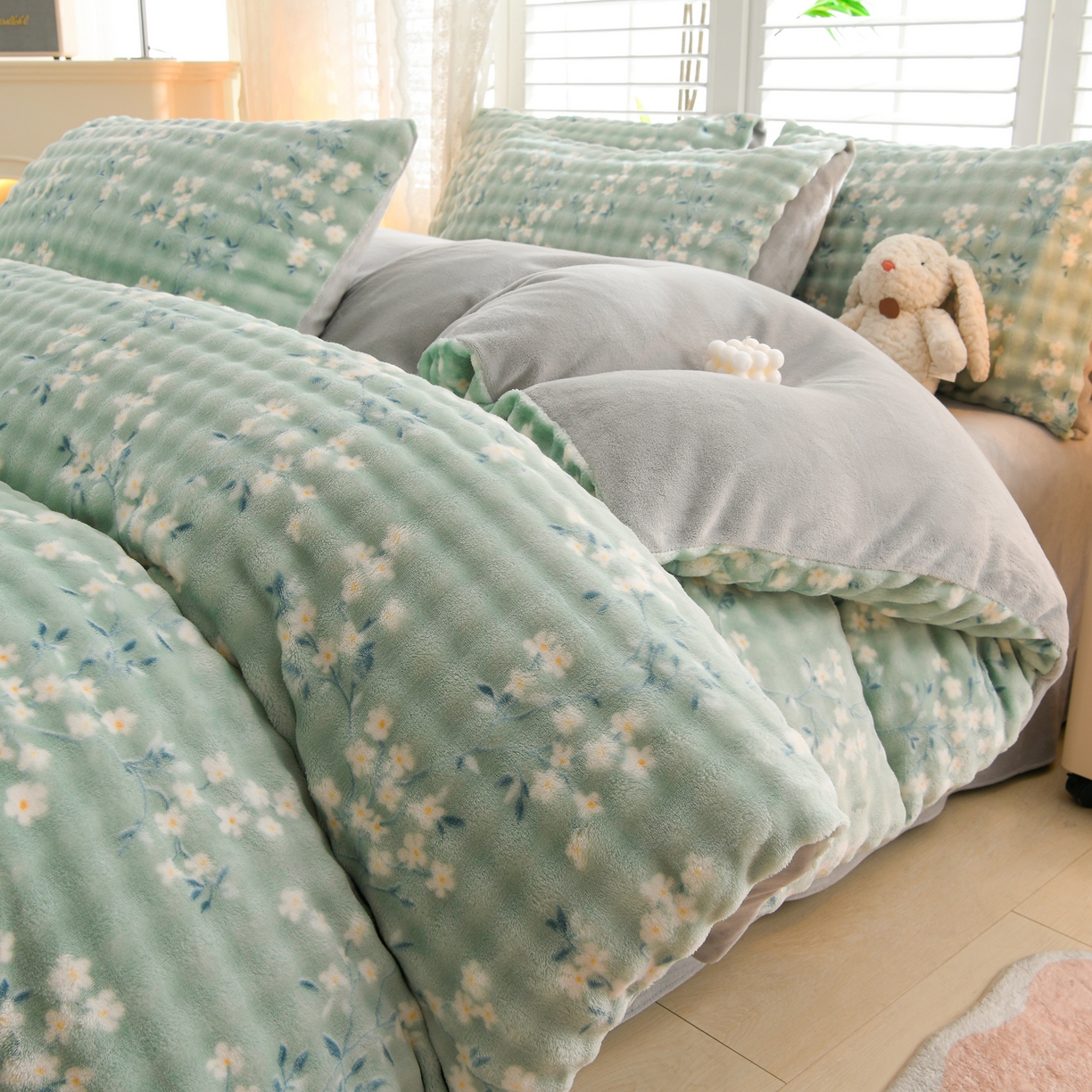 91家纺网 家纺一手货源 找家纺 （总）斯尔顿 2025新款8斤加厚全消光牛奶绒四件套兔毛绒法莱绒床上用品冬季保暖法兰绒