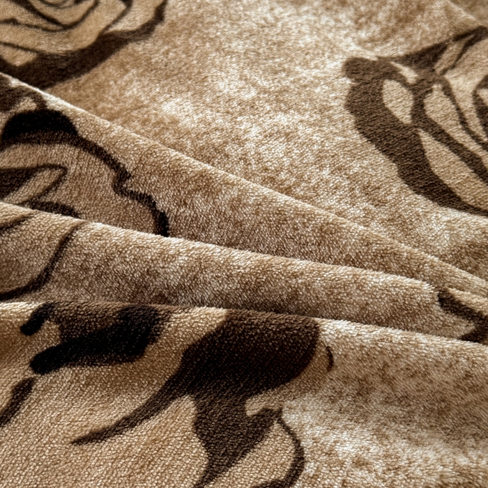 91家纺网 家纺一手货源 找家纺 小叮当家纺仓储工厂店 买家秀 爆款花型2025秋冬新款高克重全消光牛奶绒印花大红喜庆保暖四件套直播 慕色玫瑰