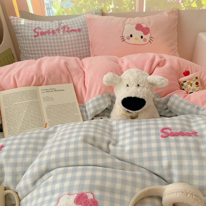 91家纺网 家纺一手货源 找家纺 （总）小叮当家纺仓储工厂店 买家秀 爆款花型2025新款秋冬保暖牛奶绒卡通小清新毛巾绣系列四件套