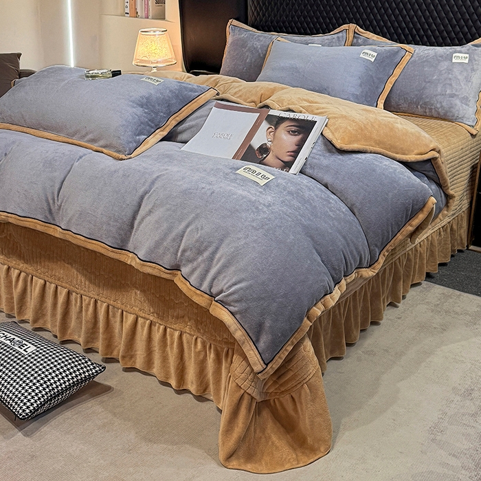 91家纺网 家纺一手货源 找家纺 （总）芷卧 2025新款高克重牛奶绒四件套床盖款