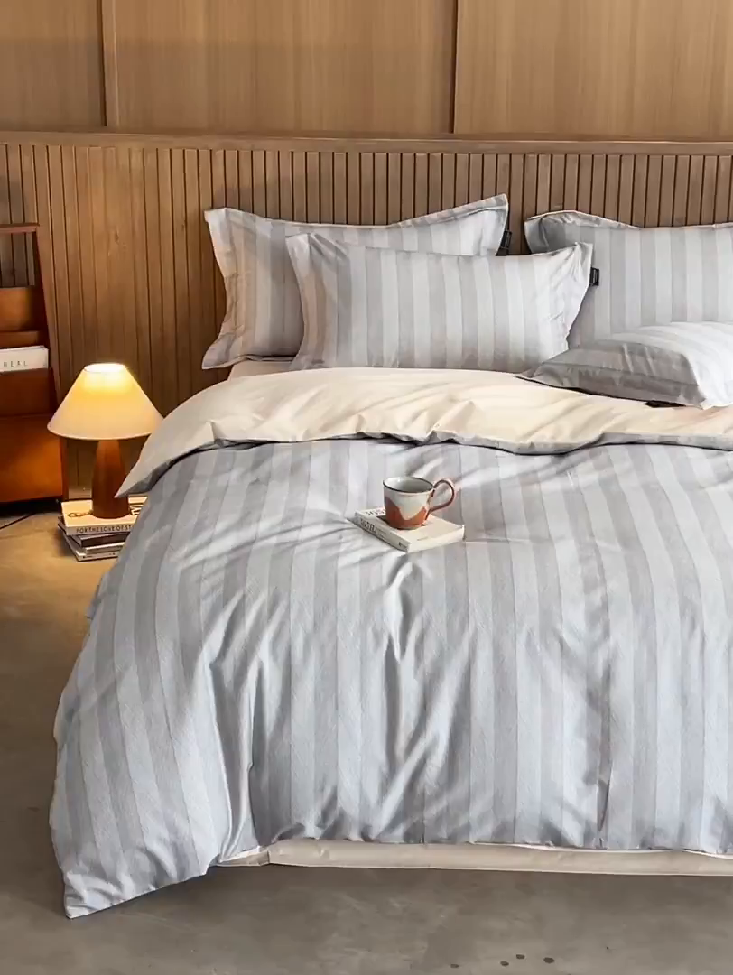 91家纺网 家纺一手货源 找家纺 （总）三味舒屋 2025新款50支全棉印花条纹磨毛四件套-布衣系列 券后（包含优惠券后）不低于289/309元