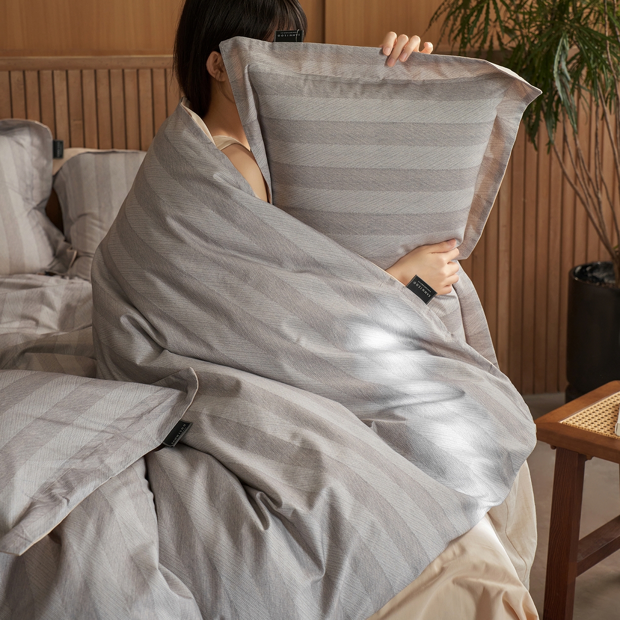 91家纺网 家纺一手货源 找家纺 （总）三味舒屋 2025新款50支全棉印花条纹磨毛四件套-布衣系列 券后（包含优惠券后）不低于289/309元