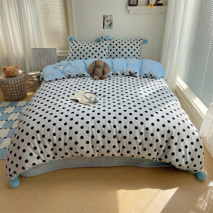 91家纺网 家纺一手货源 找家纺 小叮当家纺仓储工厂店 买家秀 爆款花型2025新款高克重豆豆绒牛奶绒四件套泡芙感床盖套件直播热款 蓝色团团