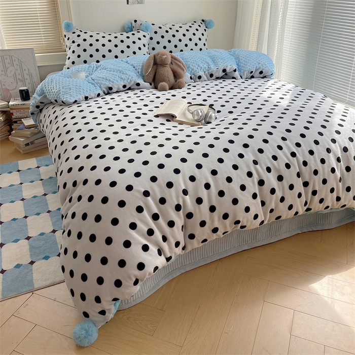 91家纺网 家纺一手货源 找家纺 小叮当家纺仓储工厂店 买家秀 爆款花型2025新款高克重豆豆绒牛奶绒四件套泡芙感床盖套件直播热款 蓝色团团