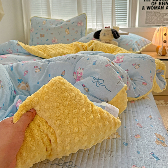 91家纺网 家纺一手货源 找家纺 （总）小叮当家纺仓储工厂店 买家秀 爆款花型2025新款床盖豆豆被套春秋被套冬被云感超软木棉被子被芯