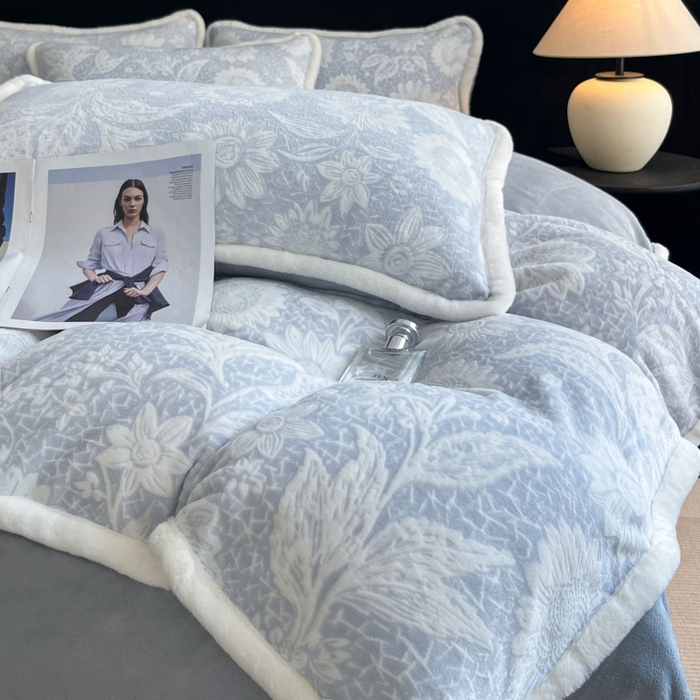 （总）极简 2025新款立体雕花牛奶绒四件套系列