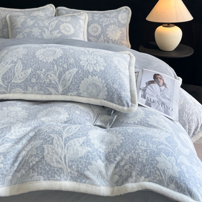 91家纺网 家纺一手货源 找家纺 （总）极简 2025新款立体雕花牛奶绒四件套系列