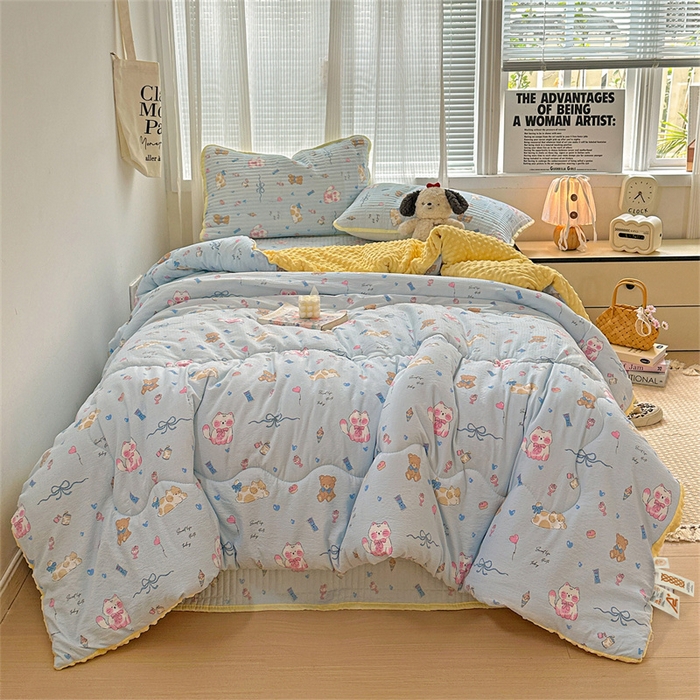 91家纺网 家纺一手货源 找家纺 小叮当家纺仓储工厂店 买家秀 爆款花型2025新款床盖豆豆被套春秋被套冬被云感超软木棉被子被芯 豆豆被-童趣萌宠