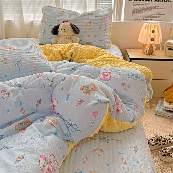 91家纺网 家纺一手货源 找家纺 小叮当家纺仓储工厂店 买家秀 爆款花型2025新款床盖豆豆被套春秋被套冬被云感超软木棉被子被芯 豆豆被-童趣萌宠