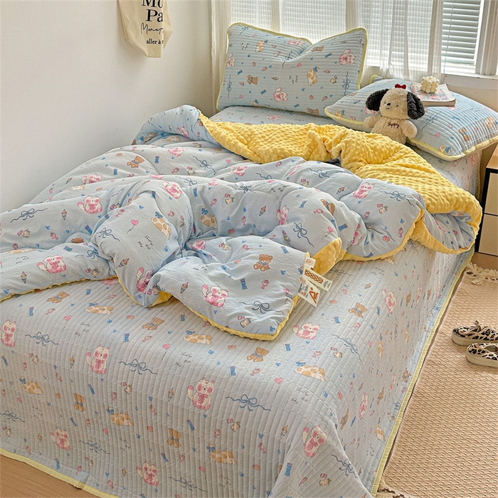 91家纺网 家纺一手货源 找家纺 小叮当家纺仓储工厂店 买家秀 爆款花型2025新款床盖豆豆被套春秋被套冬被云感超软木棉被子被芯 豆豆被-童趣萌宠
