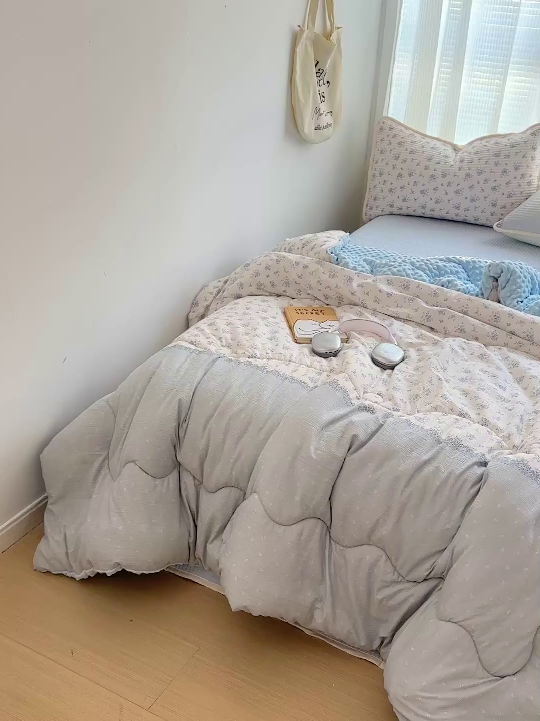 91家纺网 家纺一手货源 找家纺 小叮当家纺仓储工厂店 买家秀 爆款花型2025新款床盖豆豆被套春秋被套冬被云感超软木棉被子被芯 豆豆被-蓝黛