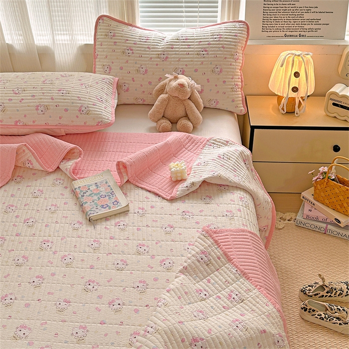 91家纺网 家纺一手货源 找家纺 小叮当家纺仓储工厂店 买家秀 爆款花型2025新款床盖豆豆被套春秋被套冬被云感超软木棉被子被芯 豆豆被-奇梦甜猫