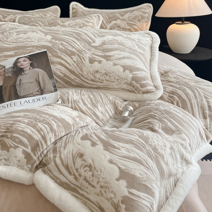 91家纺网 家纺一手货源 找家纺 （总）极简 2025新款立体雕花牛奶绒四件套系列