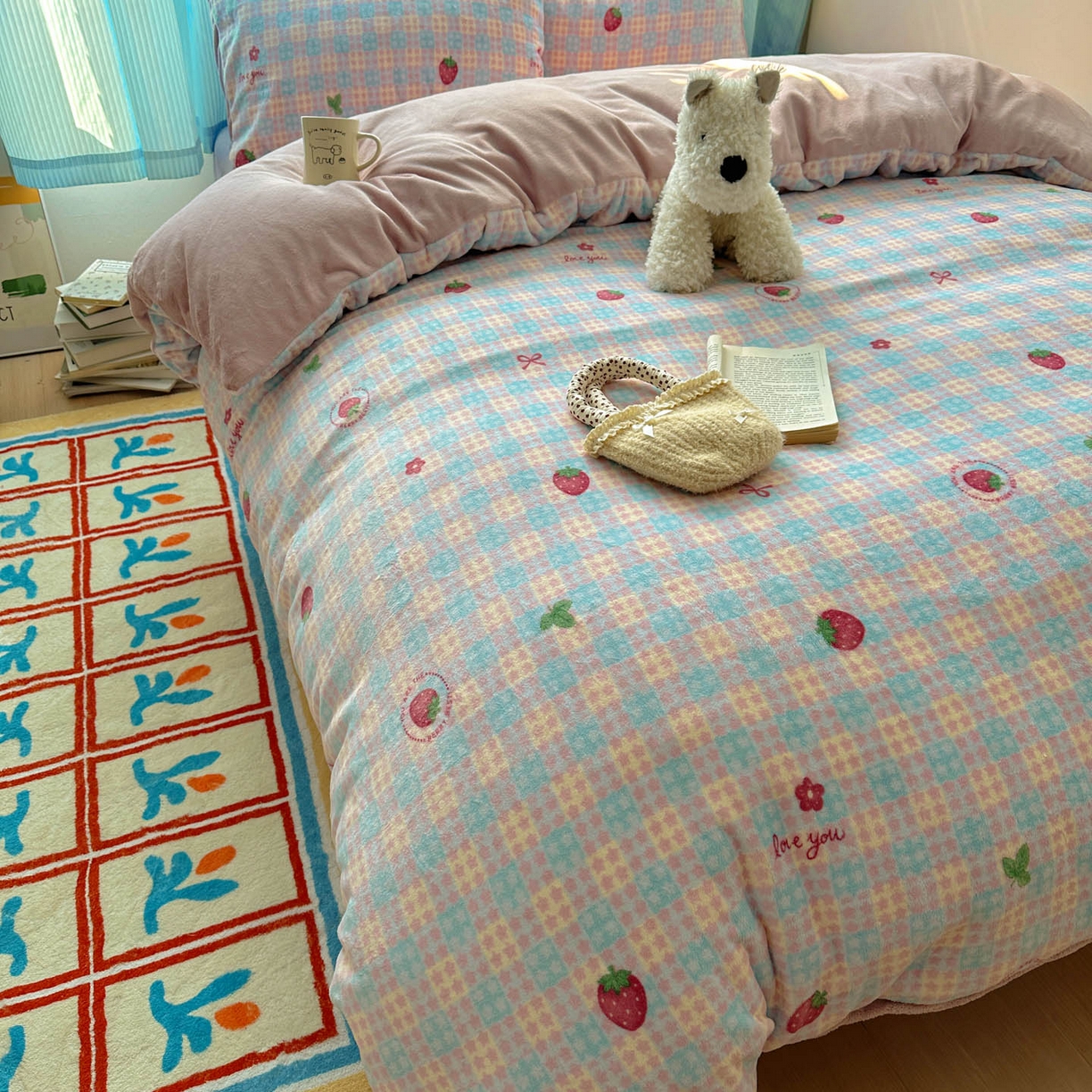 91家纺网 家纺一手货源 找家纺 （总）小叮当家纺仓储工厂店 买家秀 爆款花型2025新款小清新180克跑量款牛奶绒单被套 被套单件