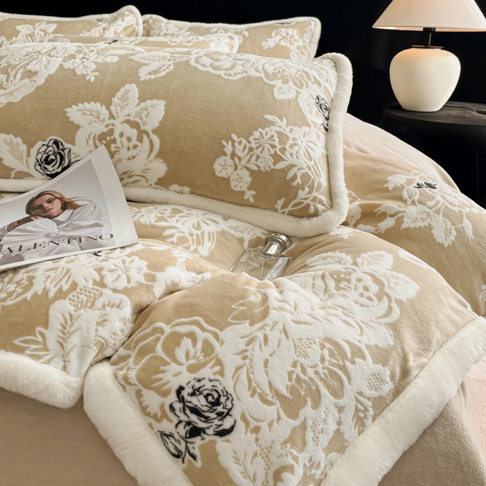 极简 2025新款立体雕花牛奶绒四件套系列 罗赛拉-黄