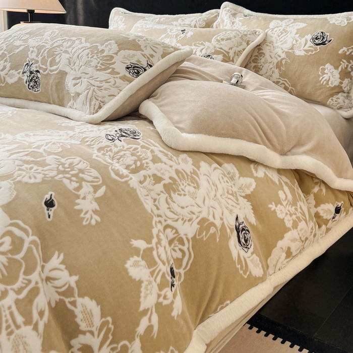 91家纺网 家纺一手货源 找家纺 极简 2025新款立体雕花牛奶绒四件套系列 罗赛拉-黄