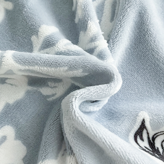 91家纺网 家纺一手货源 找家纺 极简 2025新款立体雕花牛奶绒四件套系列 罗赛拉-蓝