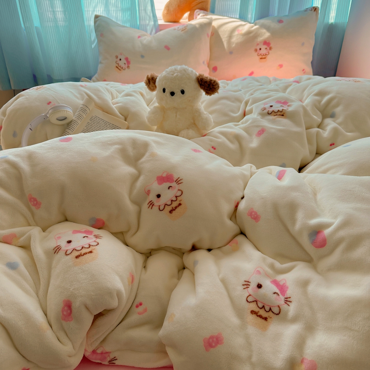 91家纺网 家纺一手货源 找家纺 小叮当家纺仓储工厂店 买家秀 爆款花型2025新款小清新180克跑量款牛奶绒单被套 被套单件 冰淇淋奶猫