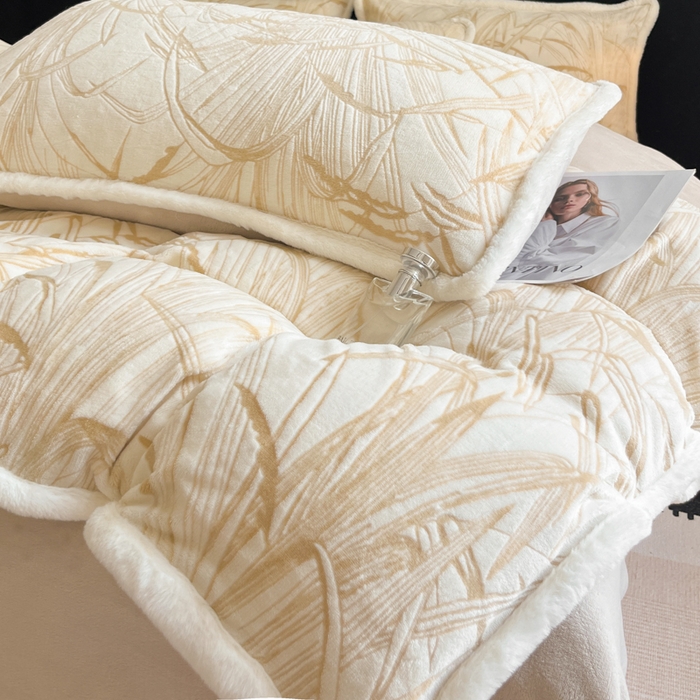 91家纺网 家纺一手货源 找家纺 极简 2025新款立体雕花牛奶绒四件套系列 普罗旺斯-黄