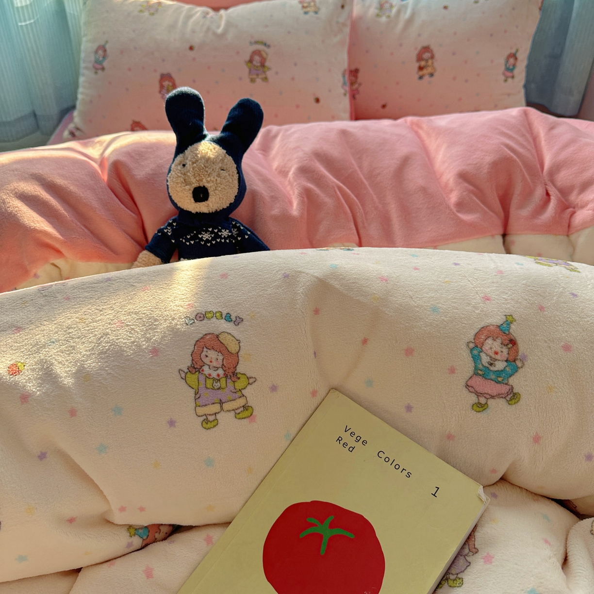 91家纺网 家纺一手货源 找家纺 小叮当家纺仓储工厂店 买家秀 爆款花型2025新款小清新180克跑量款牛奶绒单被套 被套单件 彩色星梦