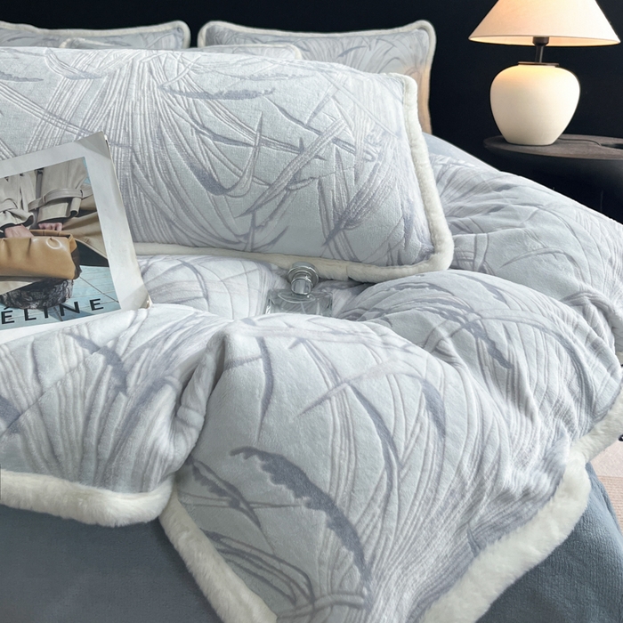 极简 2025新款立体雕花牛奶绒四件套系列 普罗旺斯-蓝