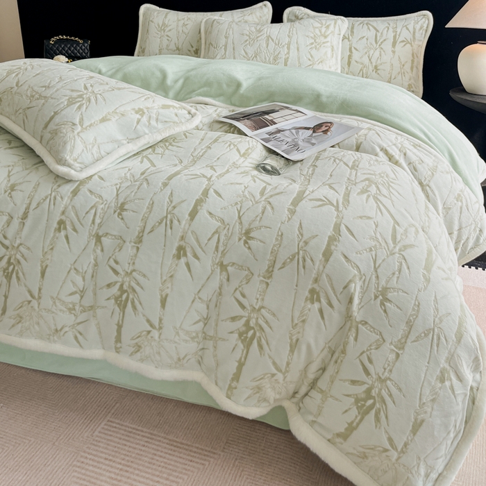 91家纺网 家纺一手货源 找家纺 极简 2025新款立体雕花牛奶绒四件套系列 赛诺斯-绿