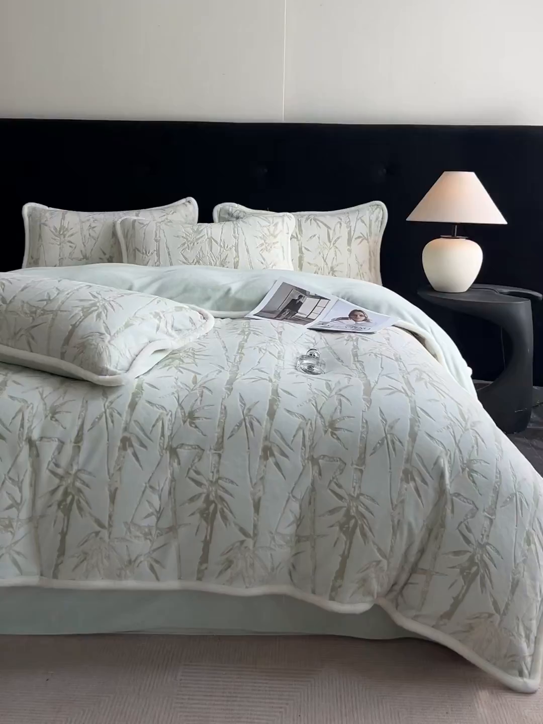 91家纺网 家纺一手货源 找家纺 极简 2025新款立体雕花牛奶绒四件套系列 赛诺斯-绿