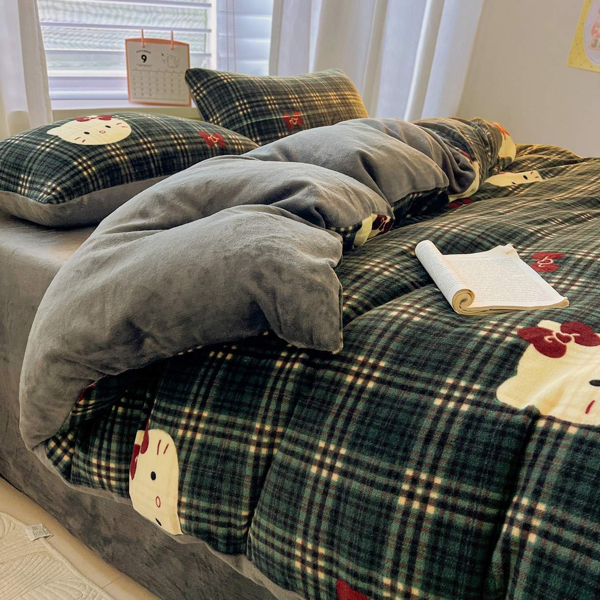 91家纺网 家纺一手货源 找家纺 小叮当家纺仓储工厂店 买家秀 爆款花型2025新款小清新180克跑量款牛奶绒单被套 被套单件 格调凯特